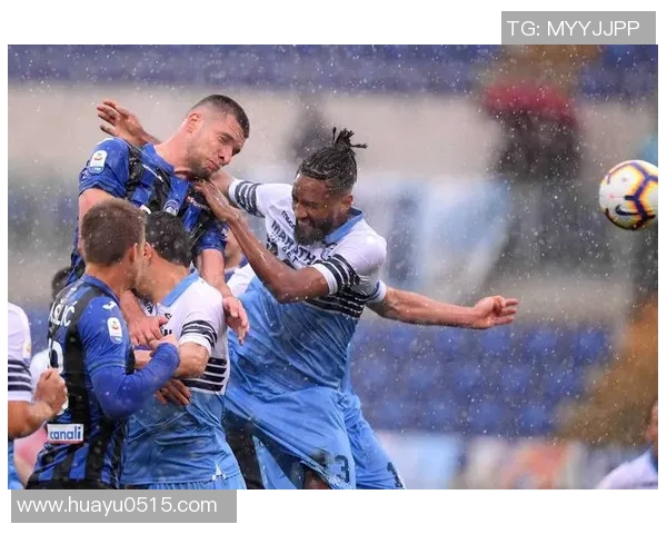 足球球星精彩一对一防守集锦 展现绝妙技术与强大防守实力